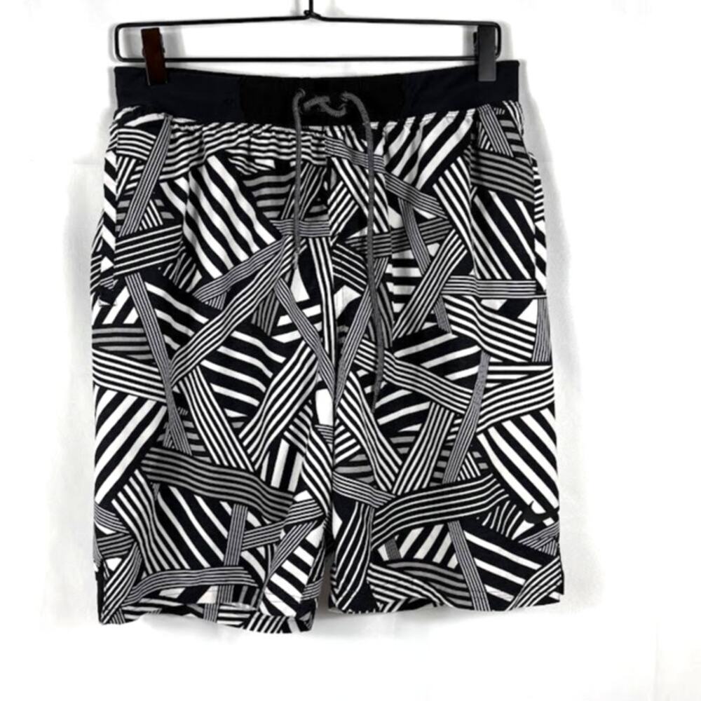 Nike Swim Trunks M Angular Stripes